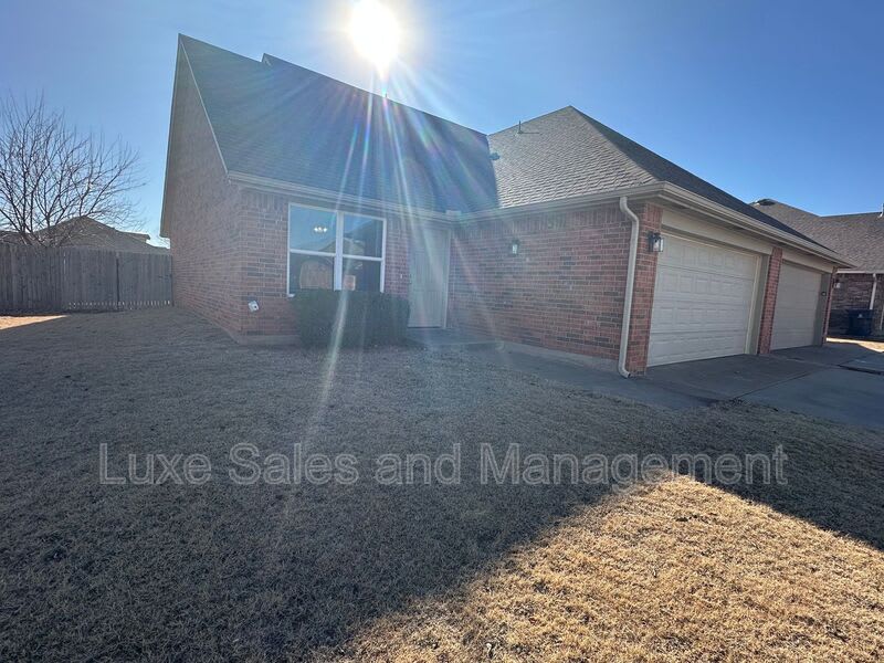 9604 SW 17th Street – photo 4
