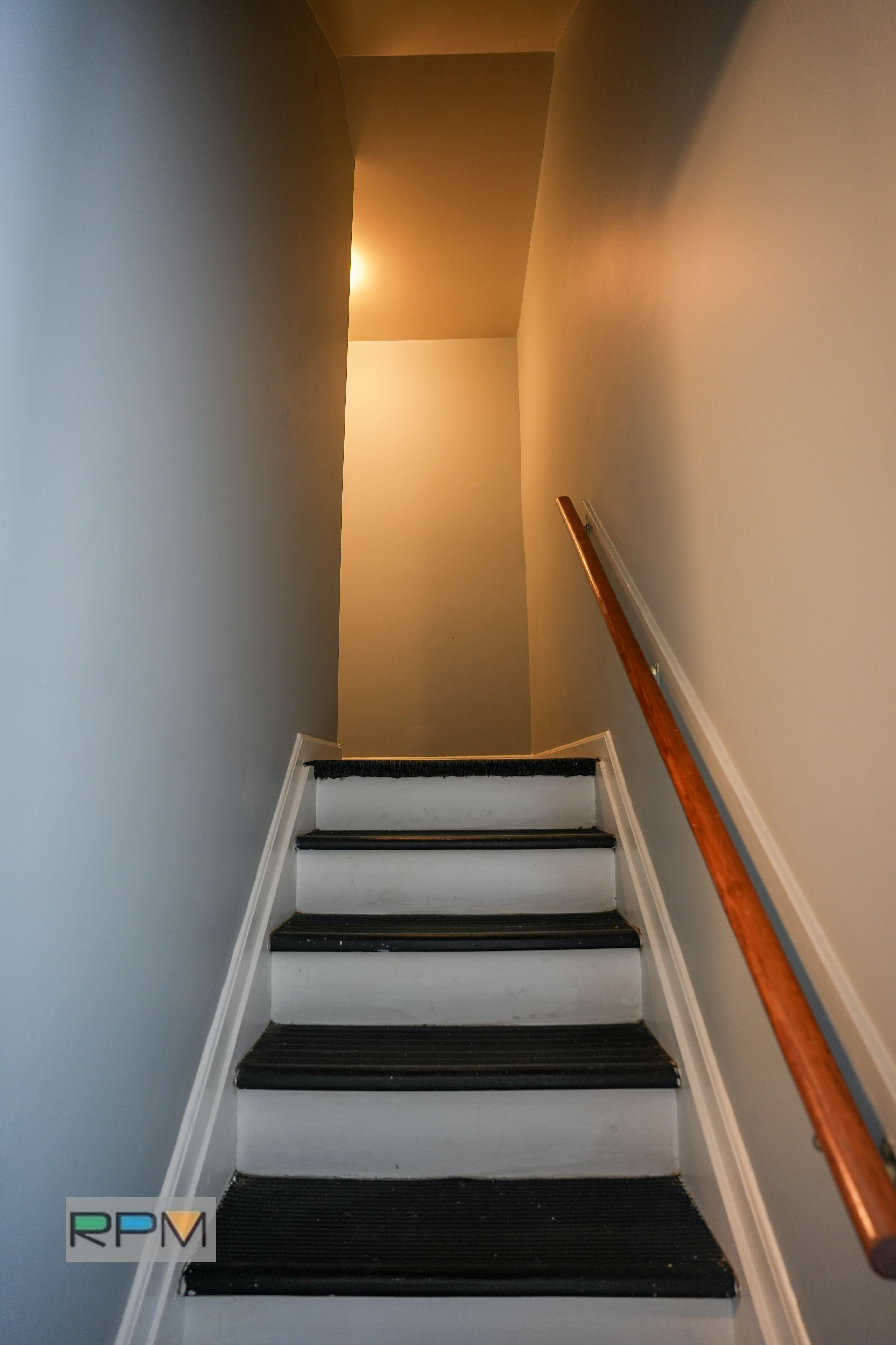 1011 N Broadway – photo 5