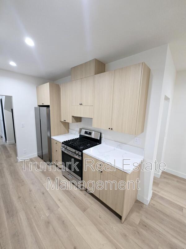 609 E Garfield Ave – photo 2