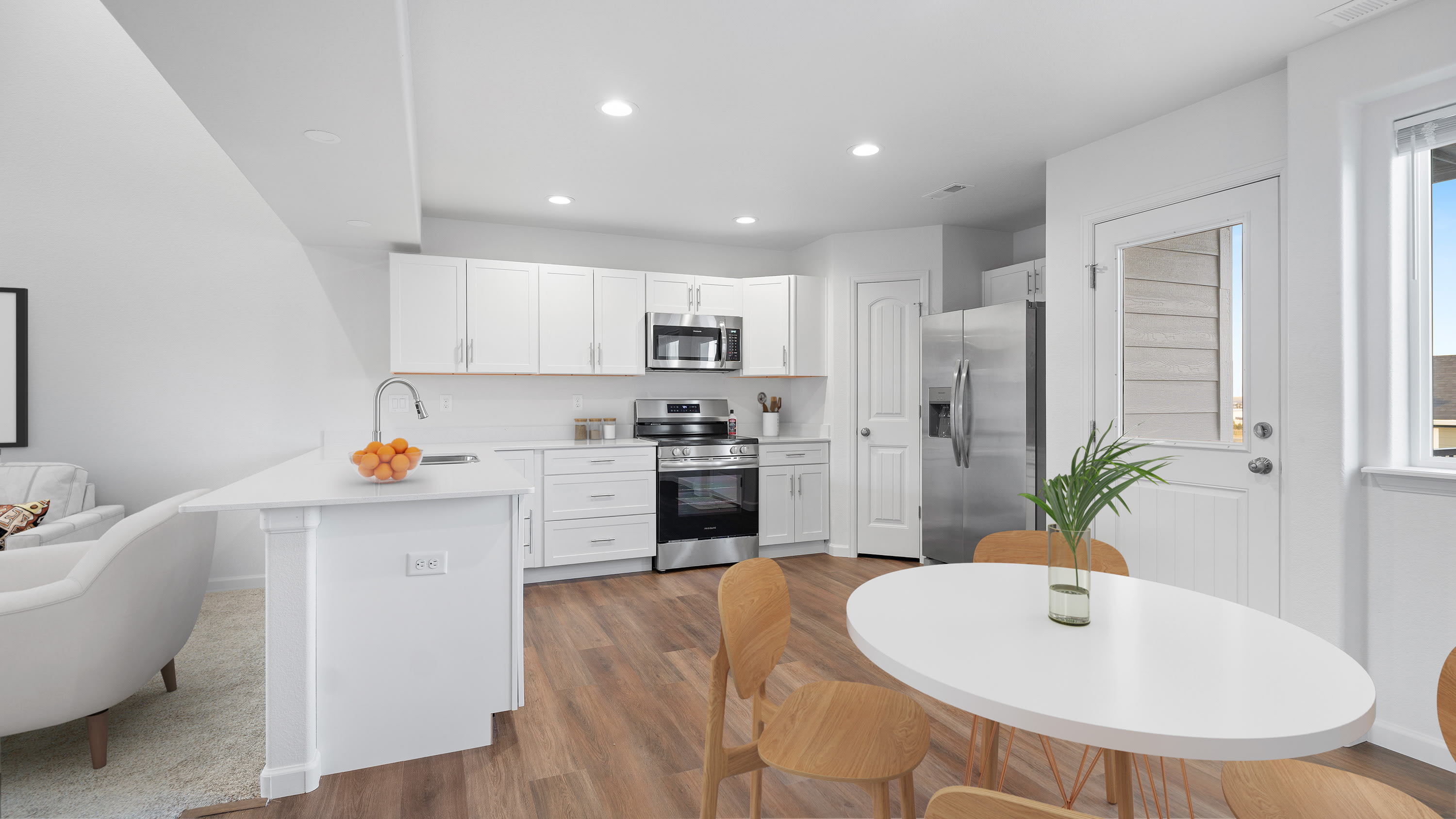 1607 Alyssaelaine Drive – photo 4