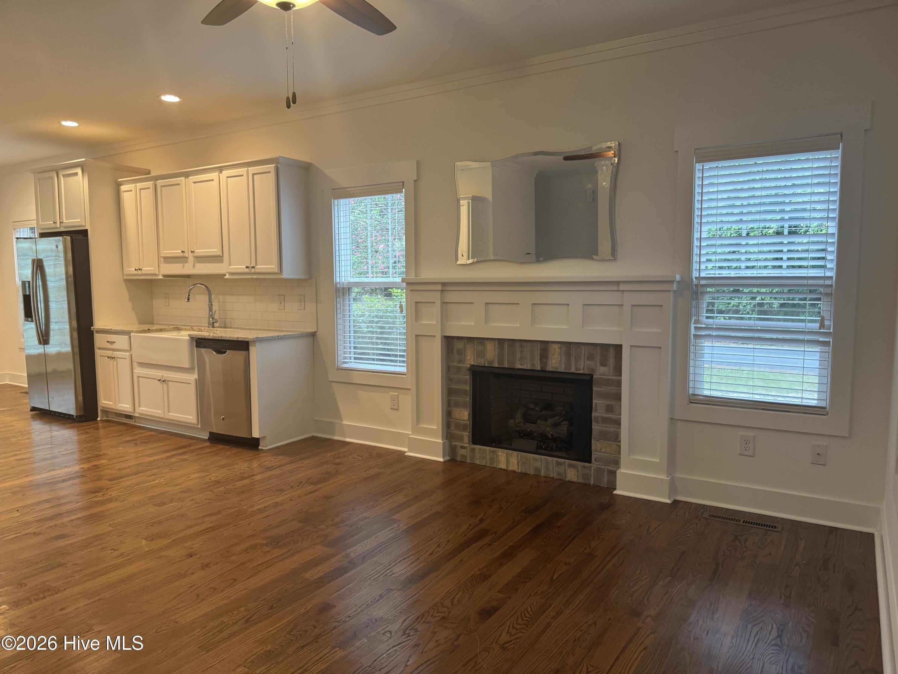 100 Jefferson Street – photo 5