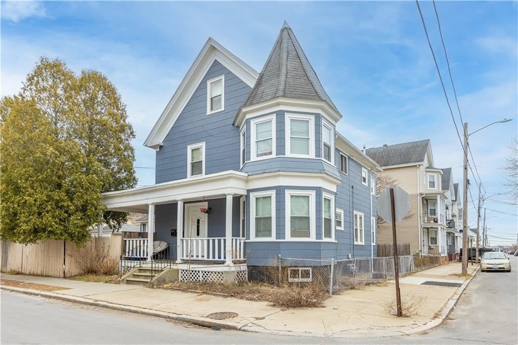 18 Berkley Street – photo 1