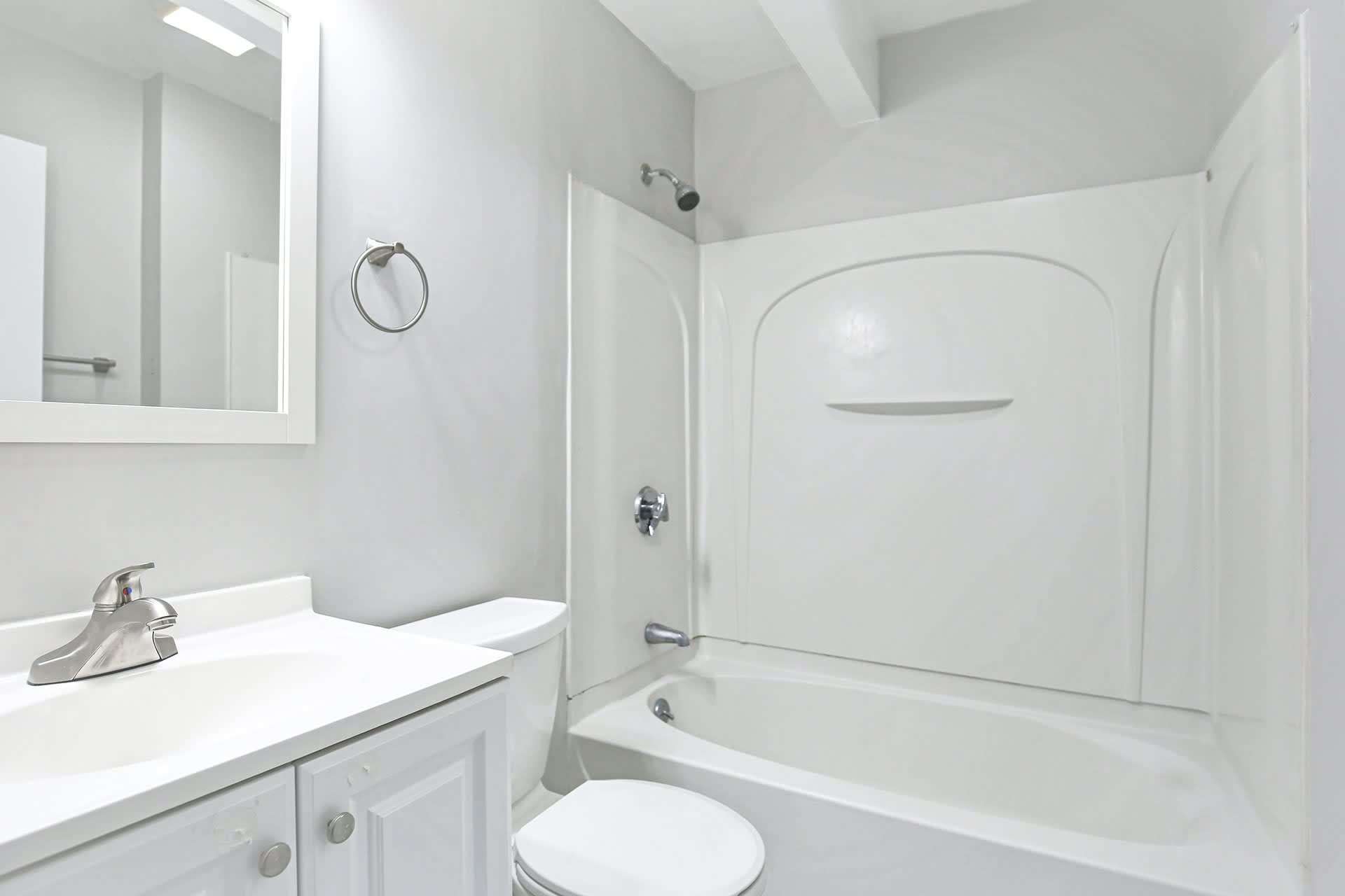 York Apartments – photo 5
