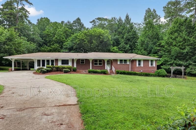 13795 Birmingham Highway – photo 1