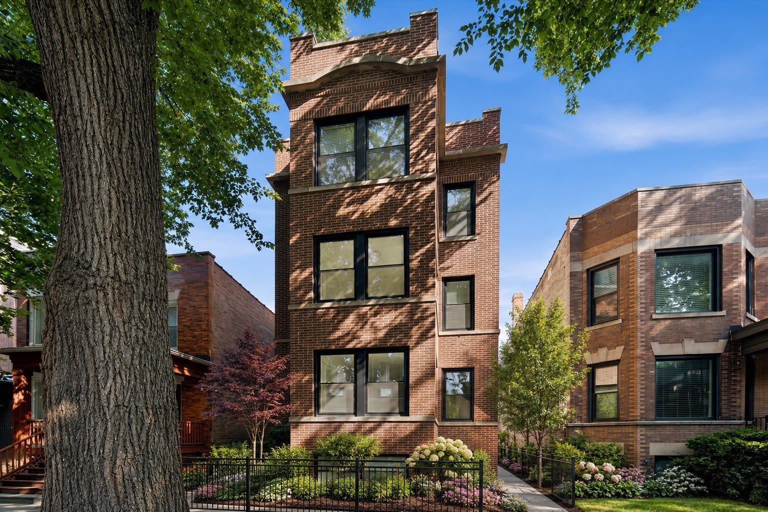 2442 W Wilson Avenue – photo 1