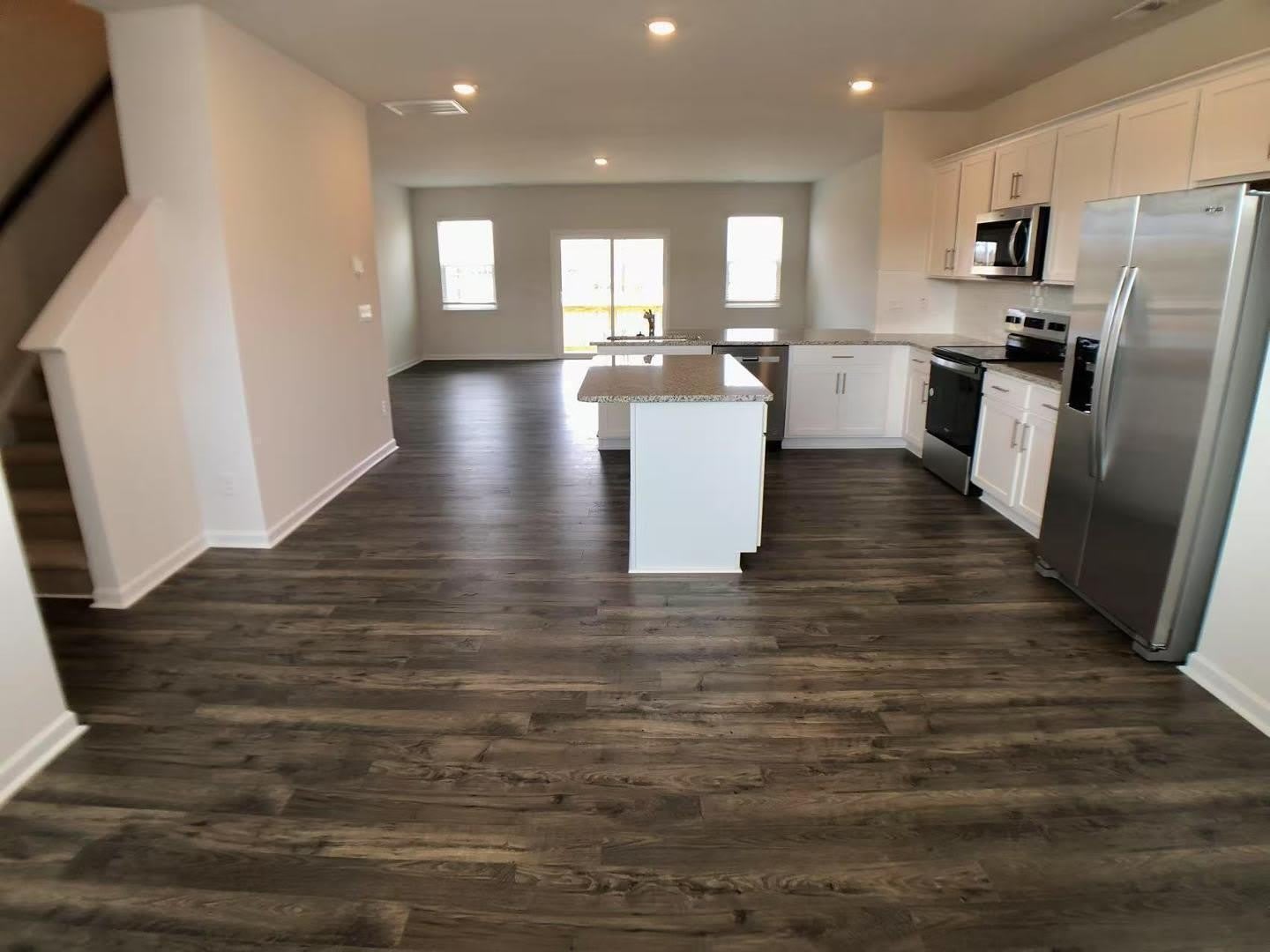 720 Dorset Strm Drive – photo 2