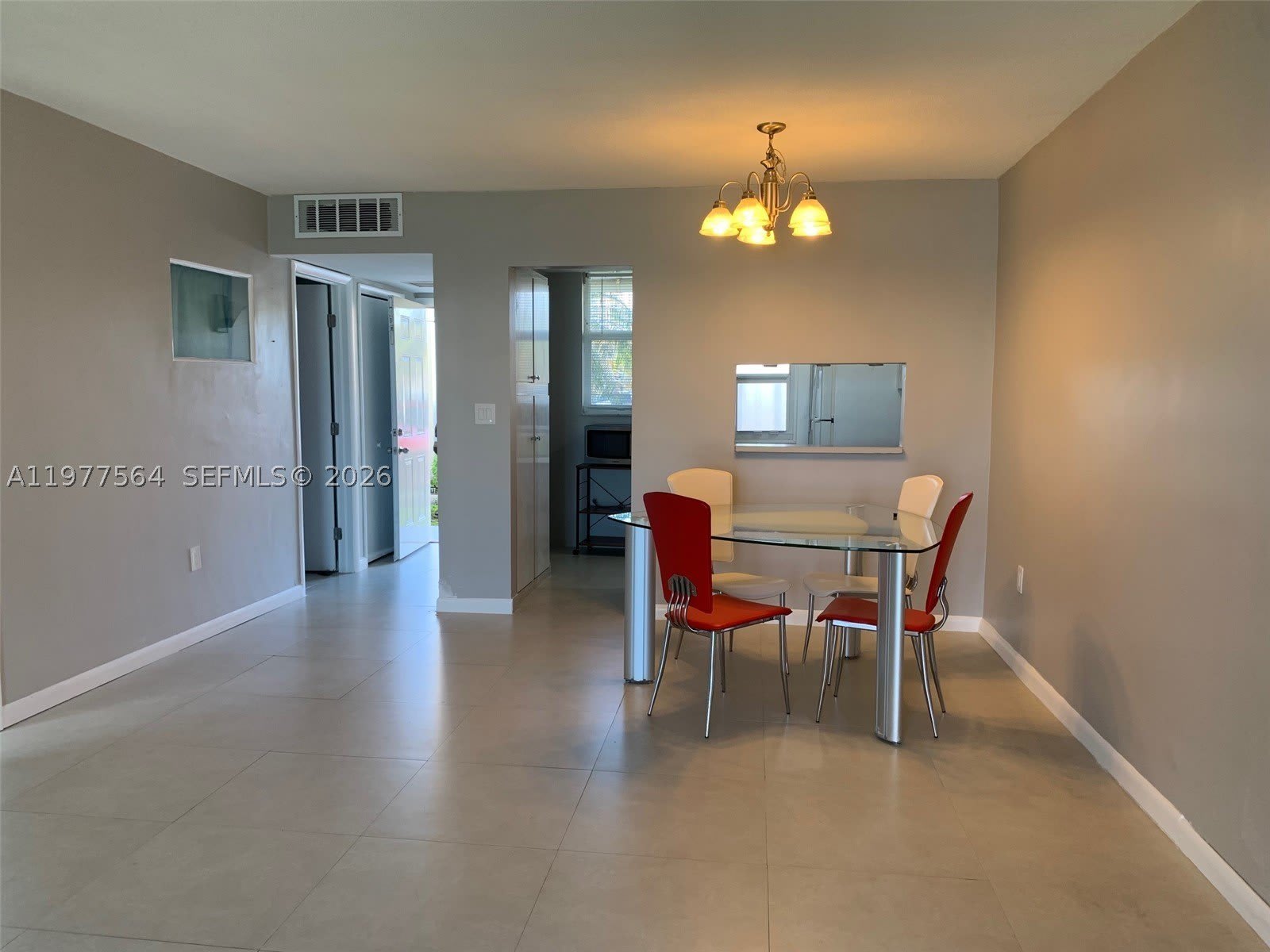 3010 Marcos Dr – photo 4