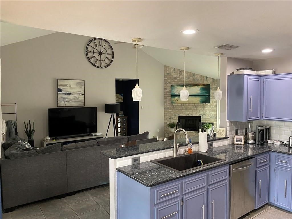 13998 Jacktar Street – photo 4