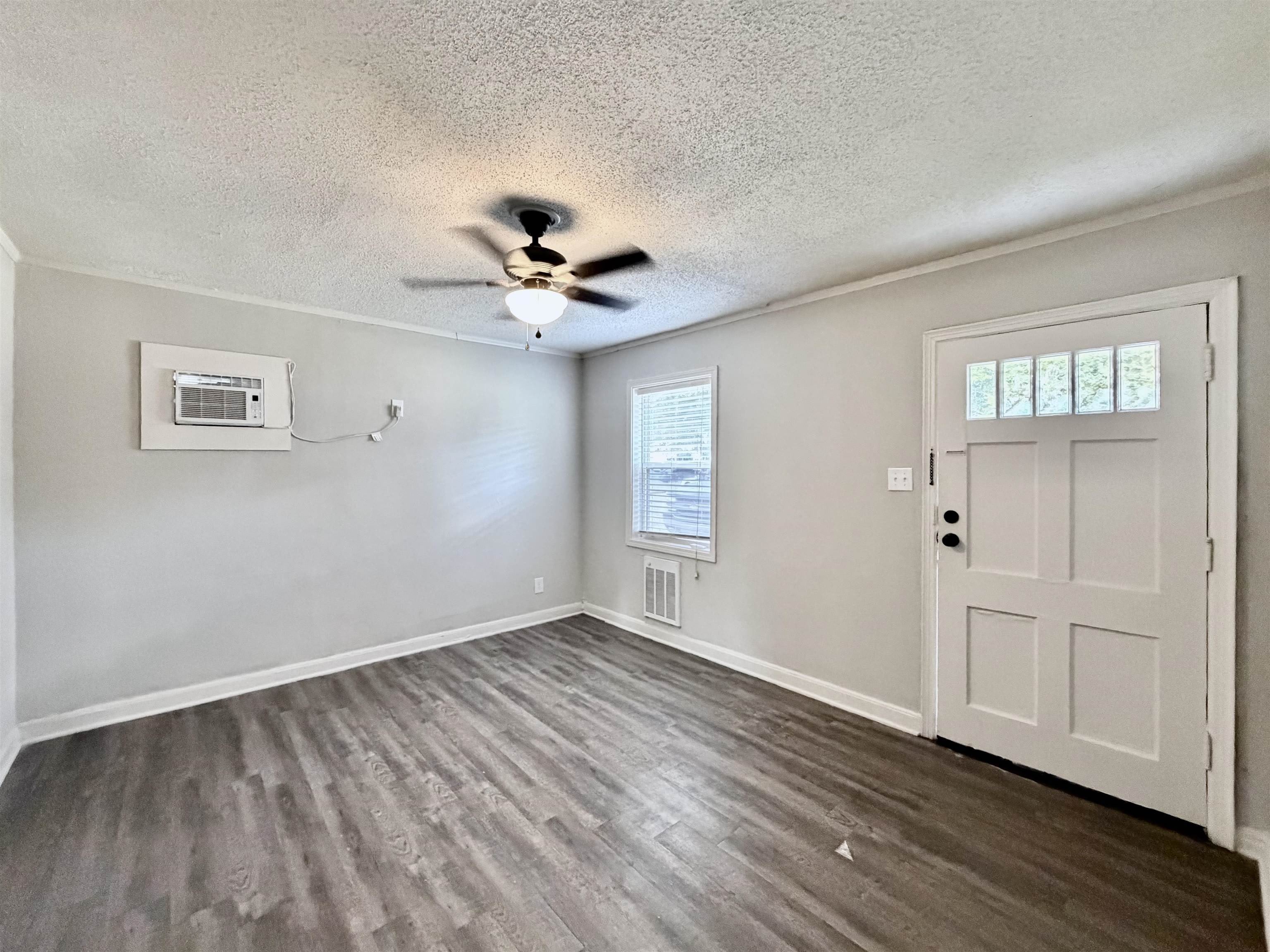 4943 BUFORD Ave – photo 2
