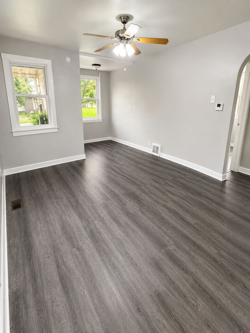 2 bedroom 1 bathroom house – photo 3