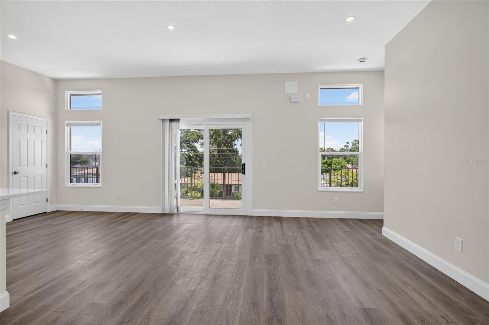 3022 W Douglas Street – photo 5