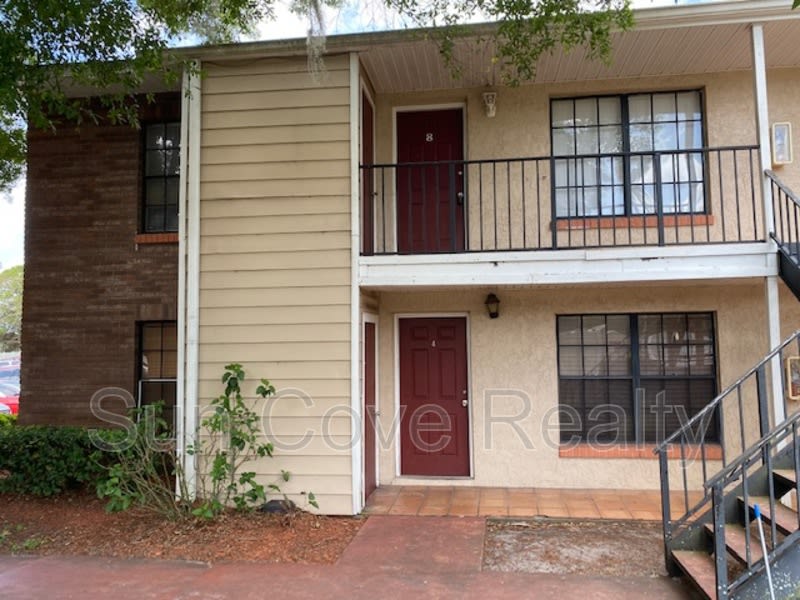 21027 Voyager Blvd – photo 1
