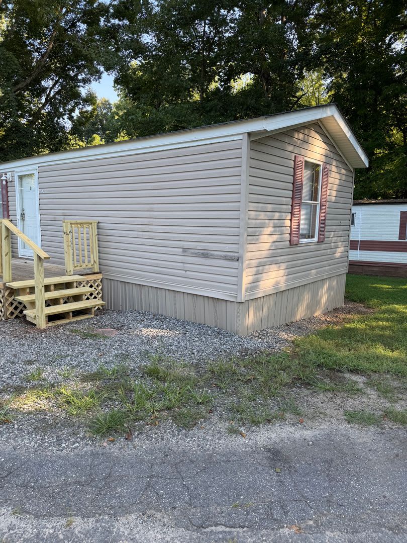 Mobile Home For Rent – photo 1