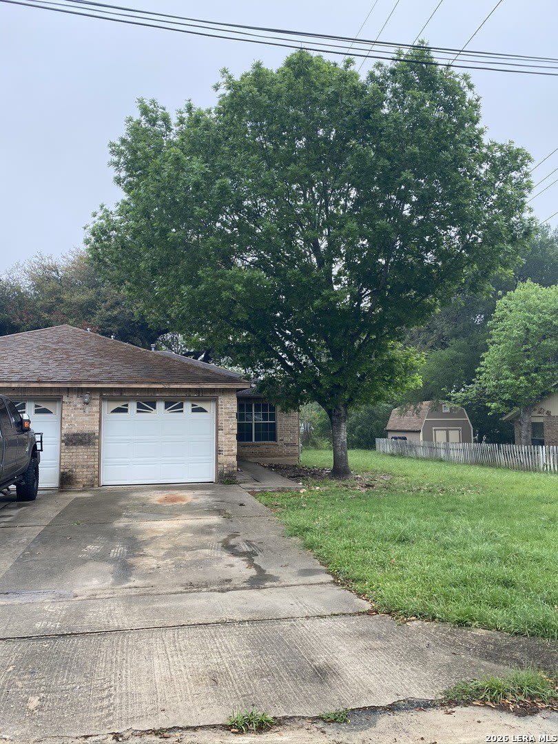 570 BEVERLY LN – photo 3