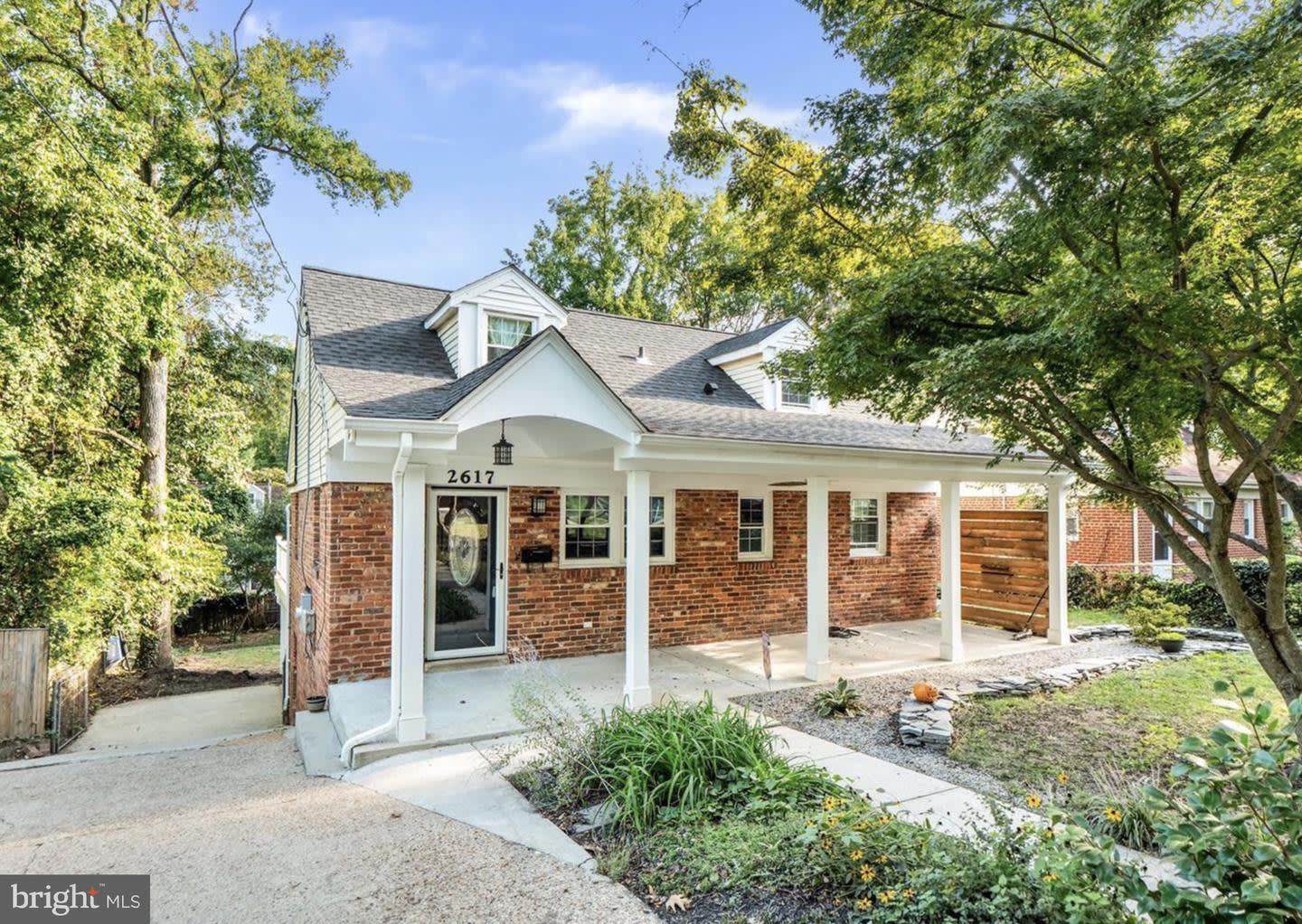 2617 East Maple Street – photo 1