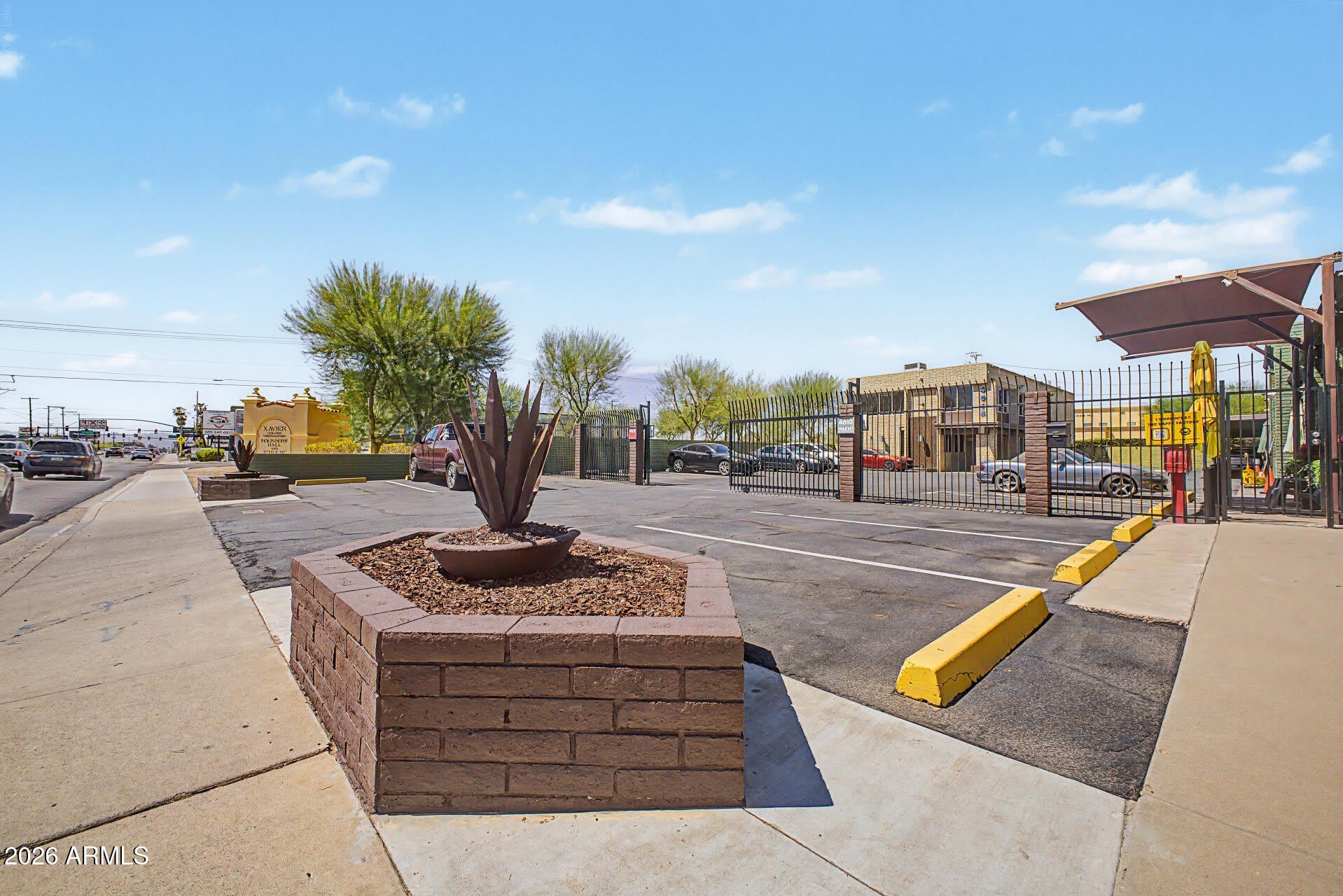 4614 N 7Th Street – photo 3