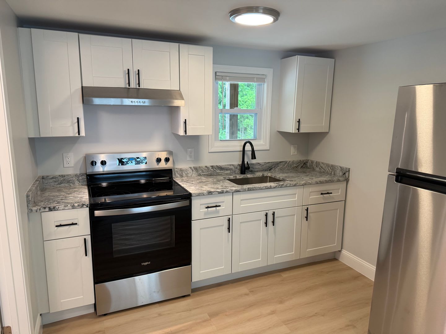 137 Temple Ave – photo 2