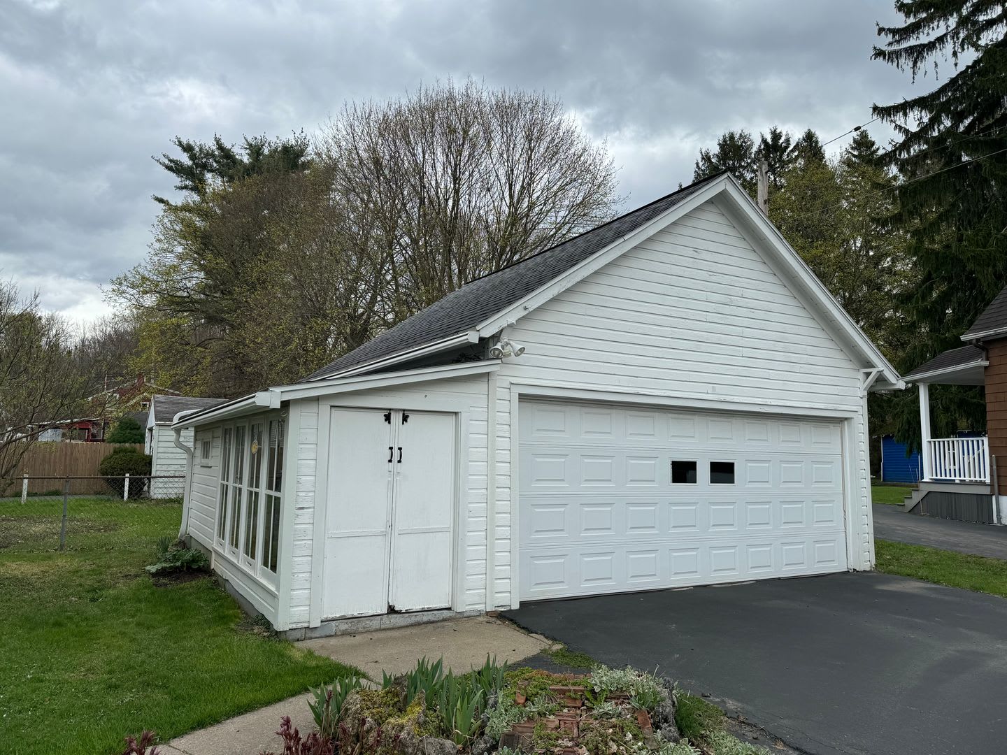 2719 Leibel Pl, Utica NY 13501 – photo 2