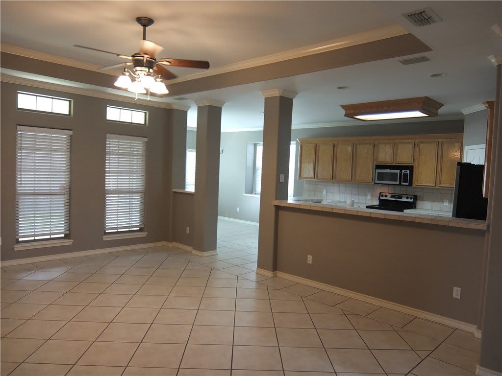 2505 Windrose Drive – photo 4