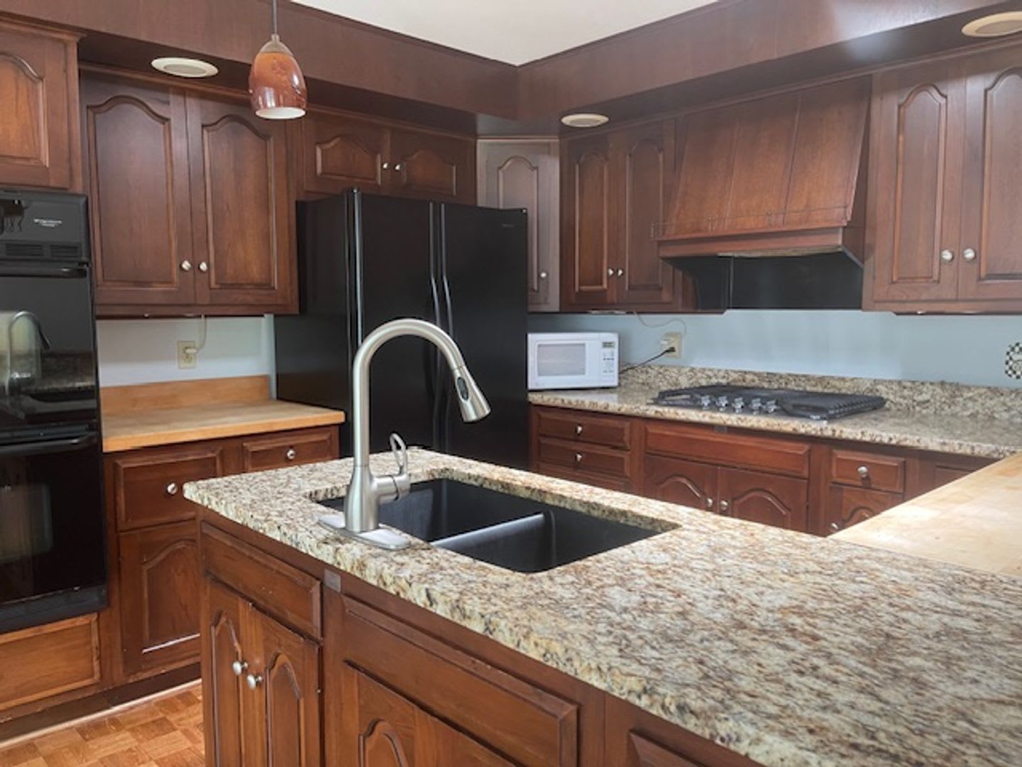 3 Bedroom / 1.5 Bath Home – photo 5