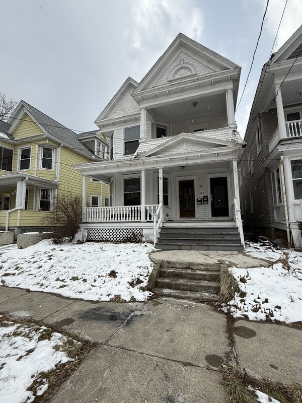 34 Besch Avenue – photo 1