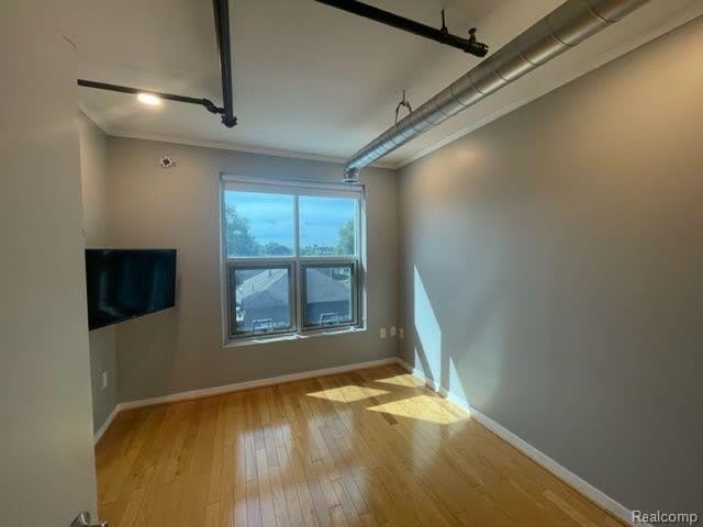 614 TROY – photo 4