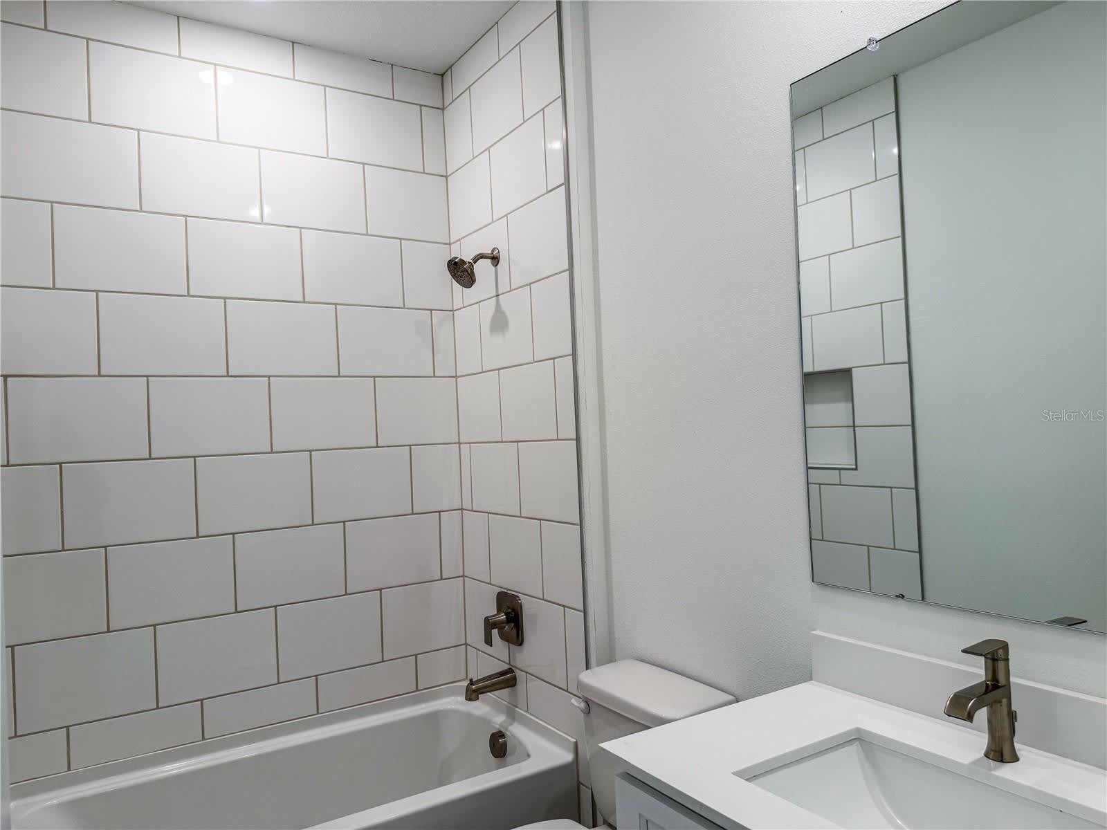 4521 NW 37TH STREET Road – photo 5