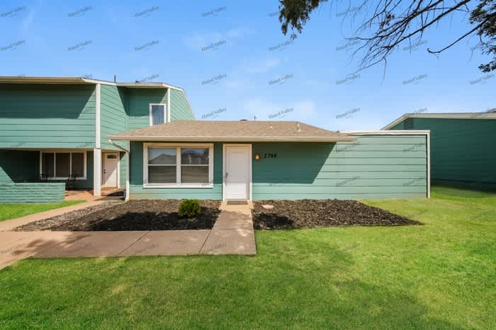 2749 Indian Creek Boulevard – photo 1