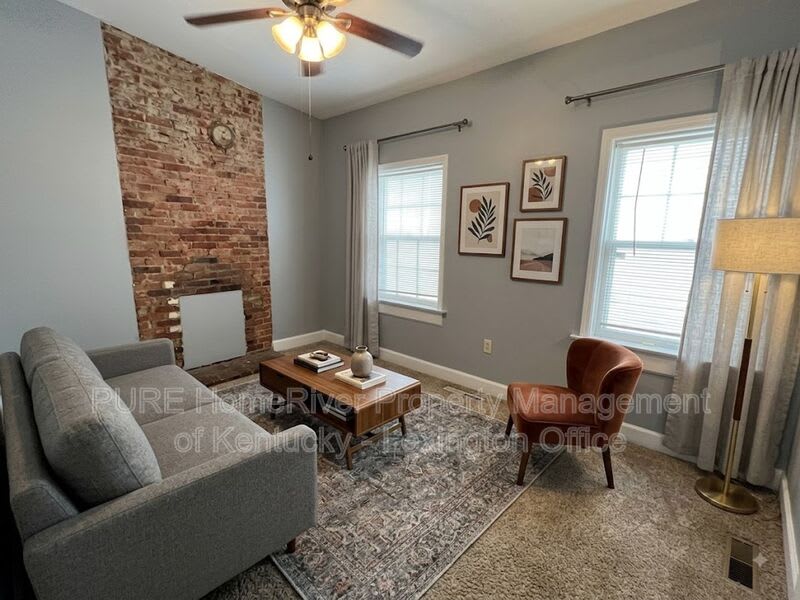 444 N Broadway – photo 4
