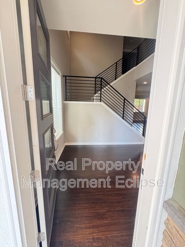 19309 37th Dr SE – photo 2