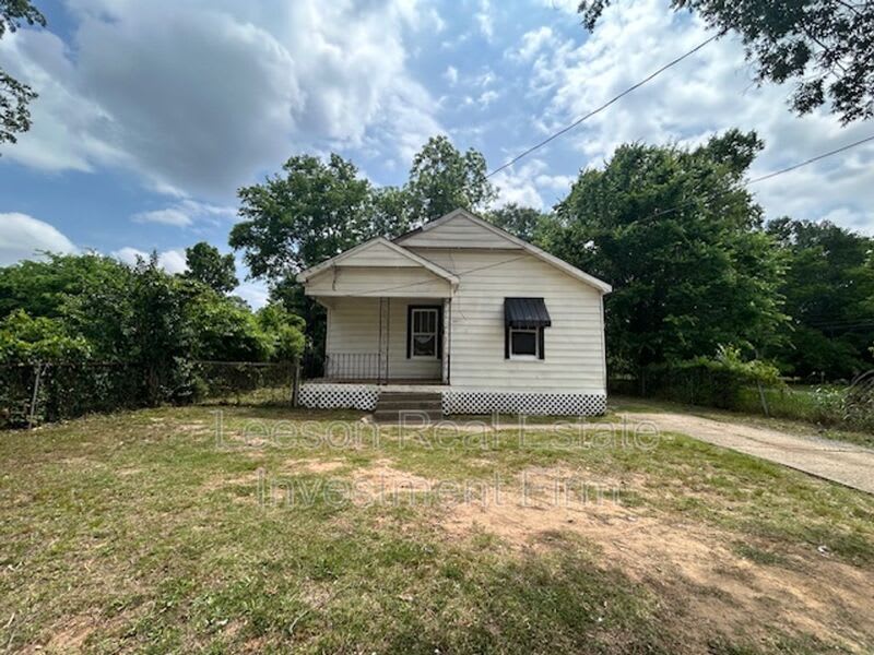 2551 Claiborne Ave. – photo 2
