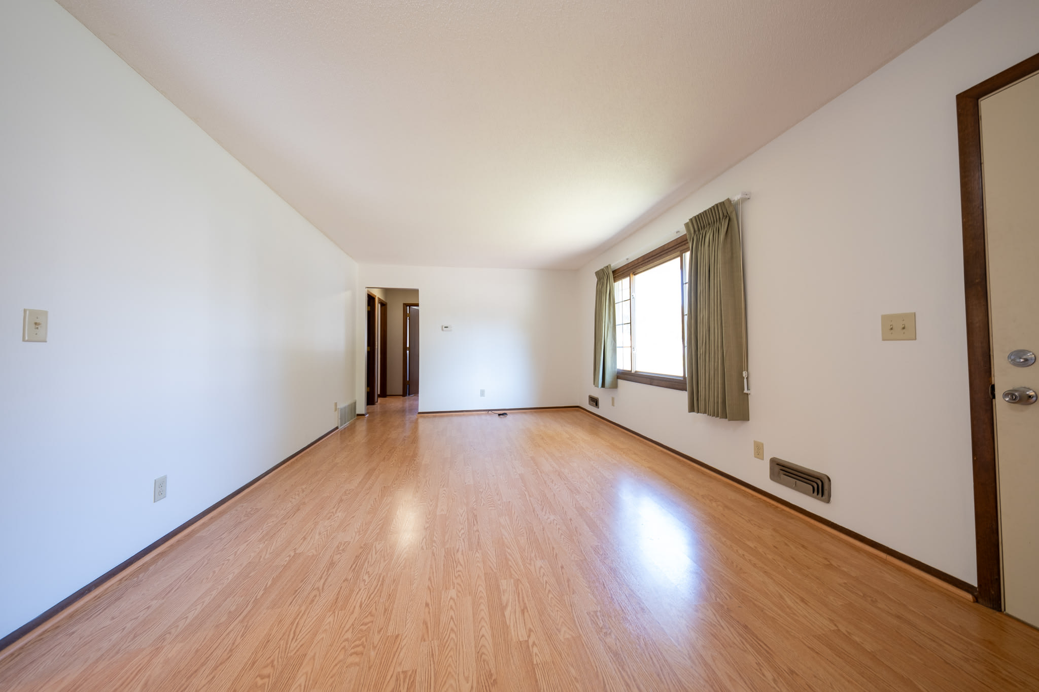 14865 Damask Ave – photo 5