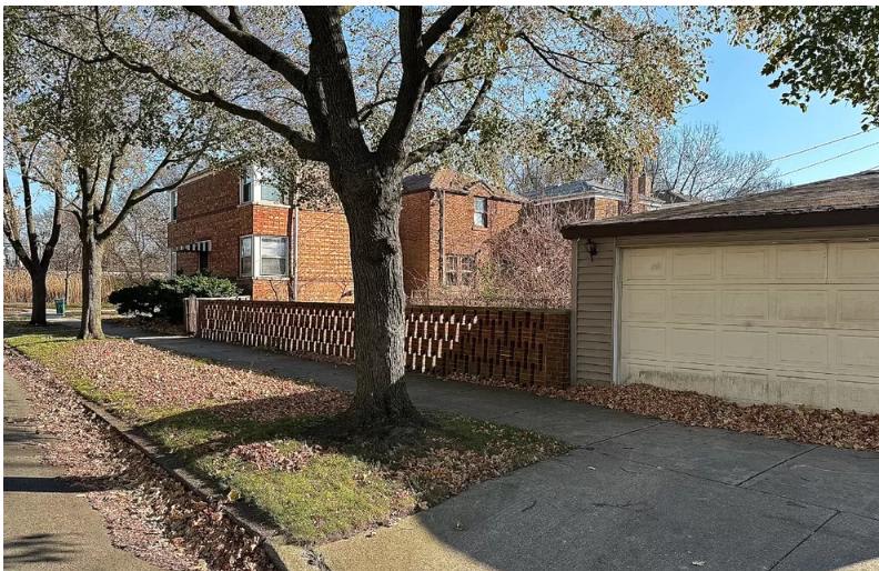 8900 S Dauphin Ave – photo 4