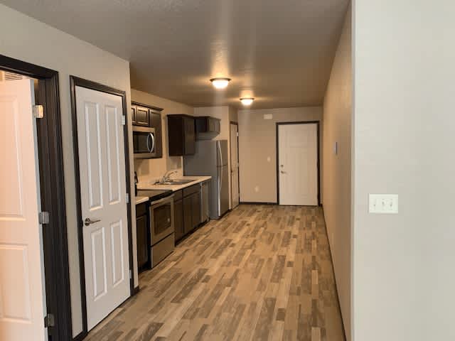 827 Tower Rd – photo 3
