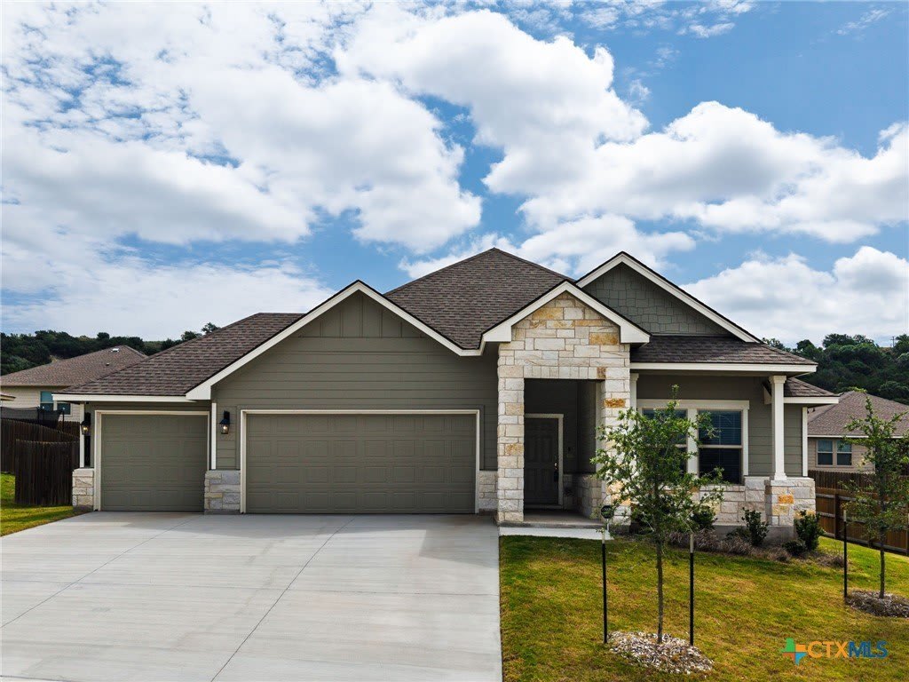 110 Ayla Marie Drive – photo 2