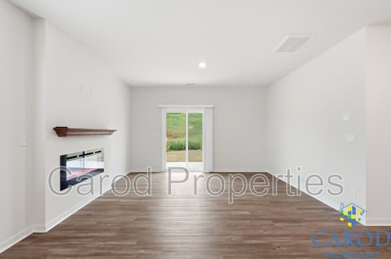 231 Brinkley Dr. – photo 5