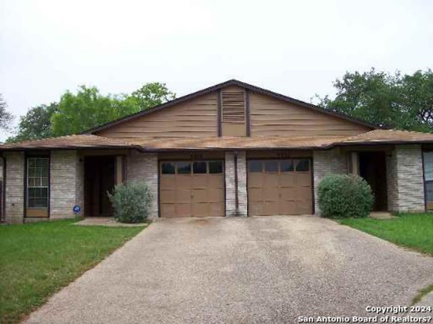 2/2 Duplex – photo 1
