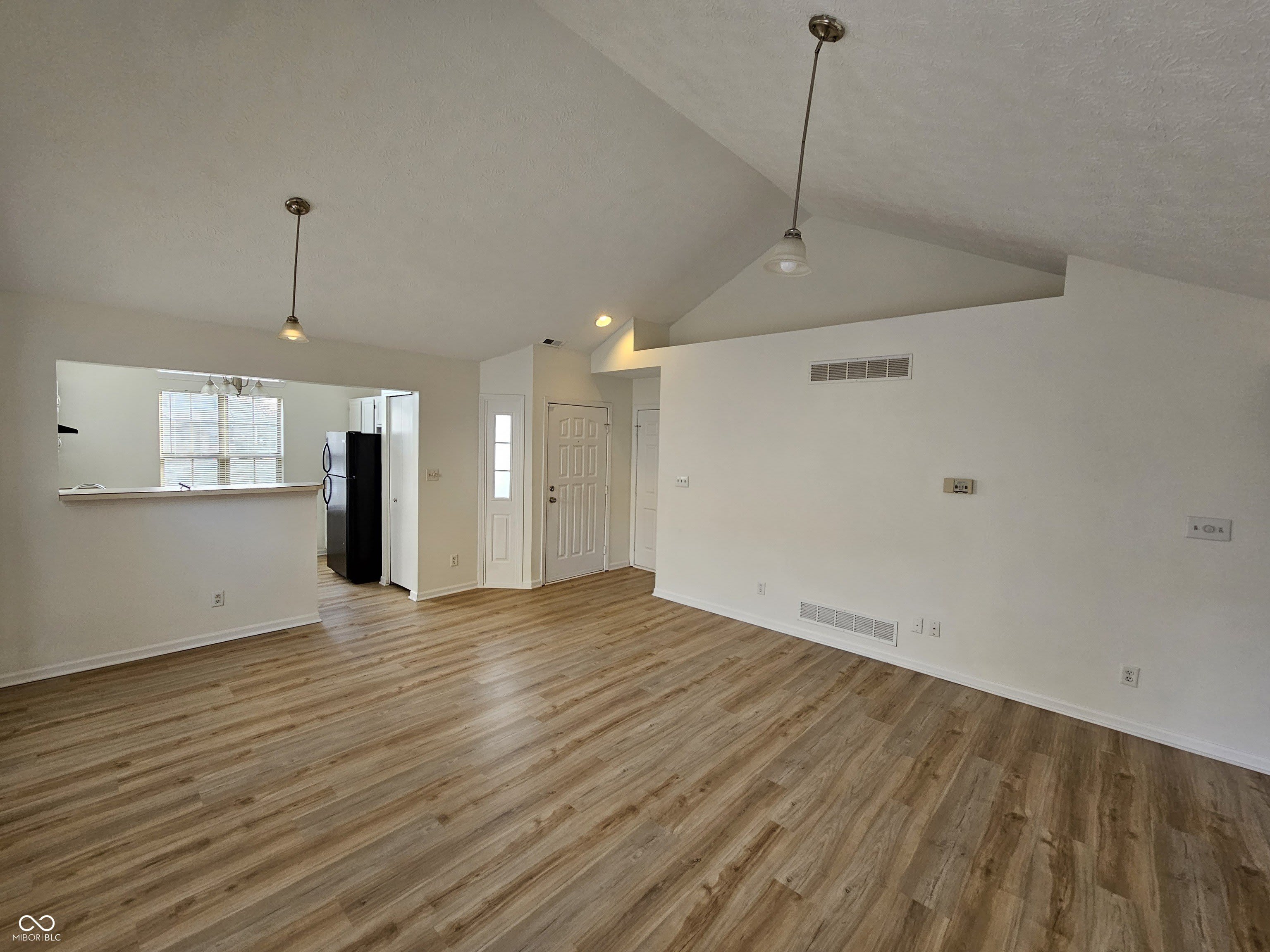 4967 Peony Place – photo 5