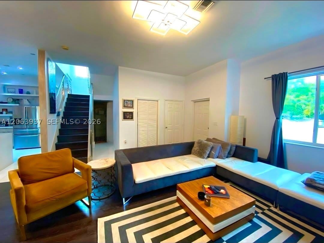 2732 Sw 26Th St – photo 5