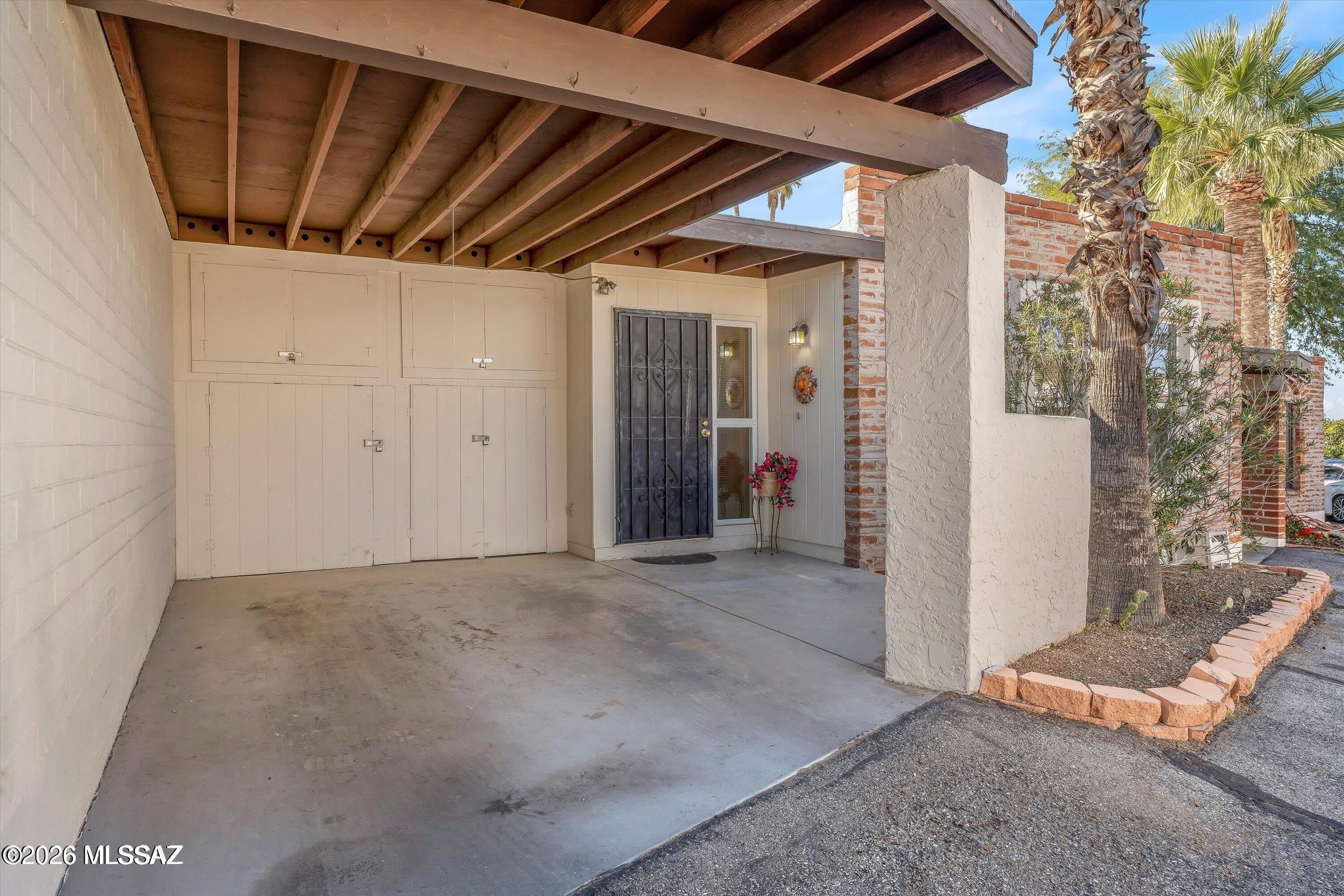 9111-162 N Oracle Road – photo 2