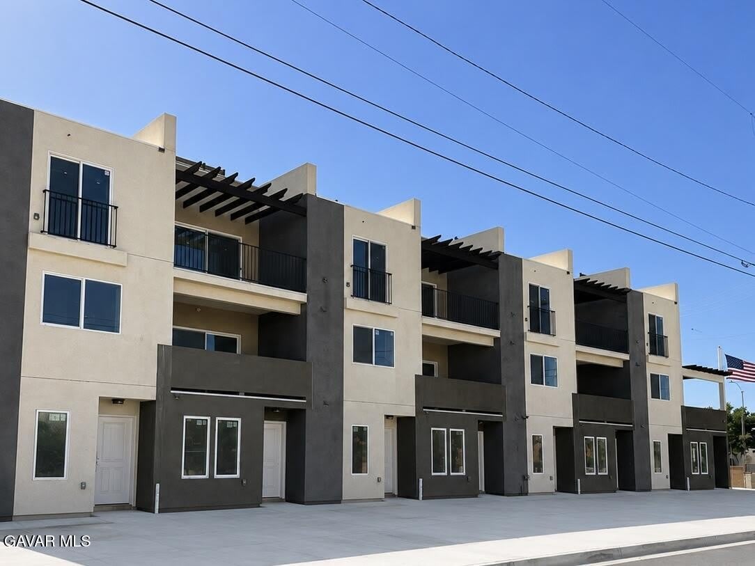 38225 E 9th Street – photo 2