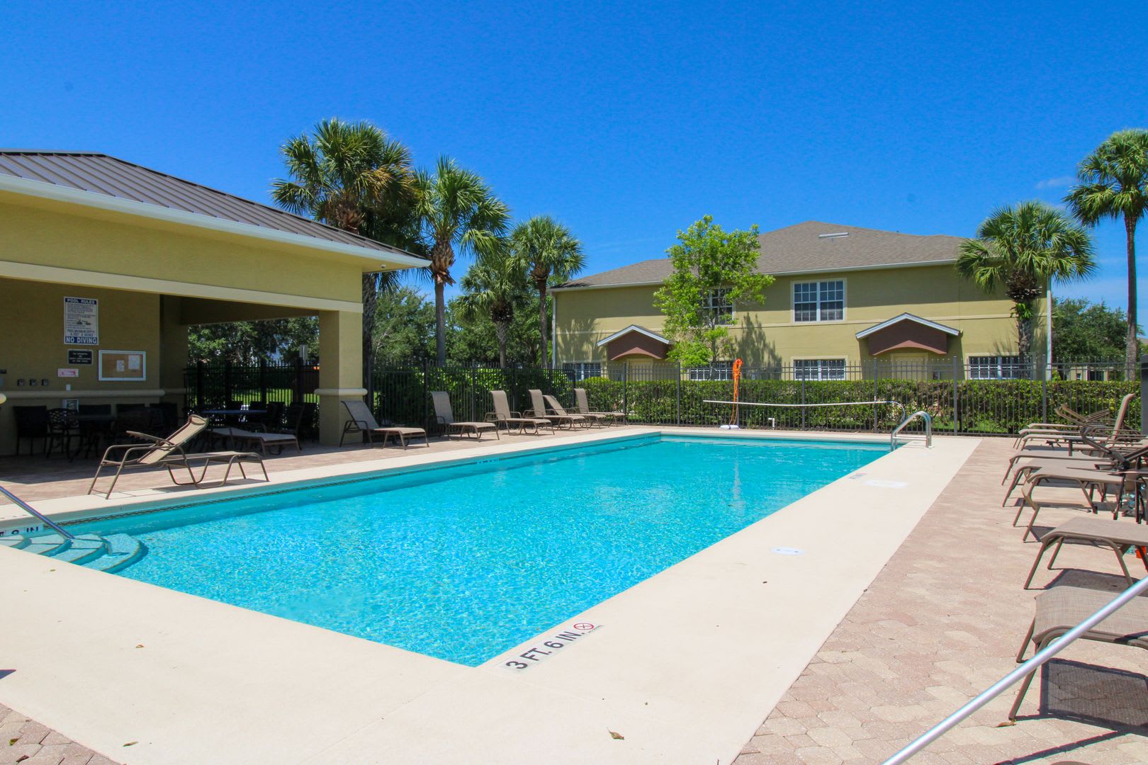 Beautiful Lakefront Townhome In The Vistas At Heritage Bay North Naples Annual Rental – photo 5