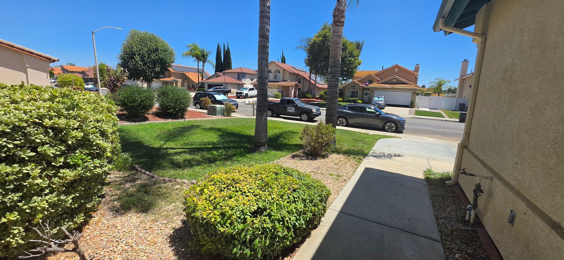 Gorgeous Single Story Home In The Heart Of Temecula – photo 3