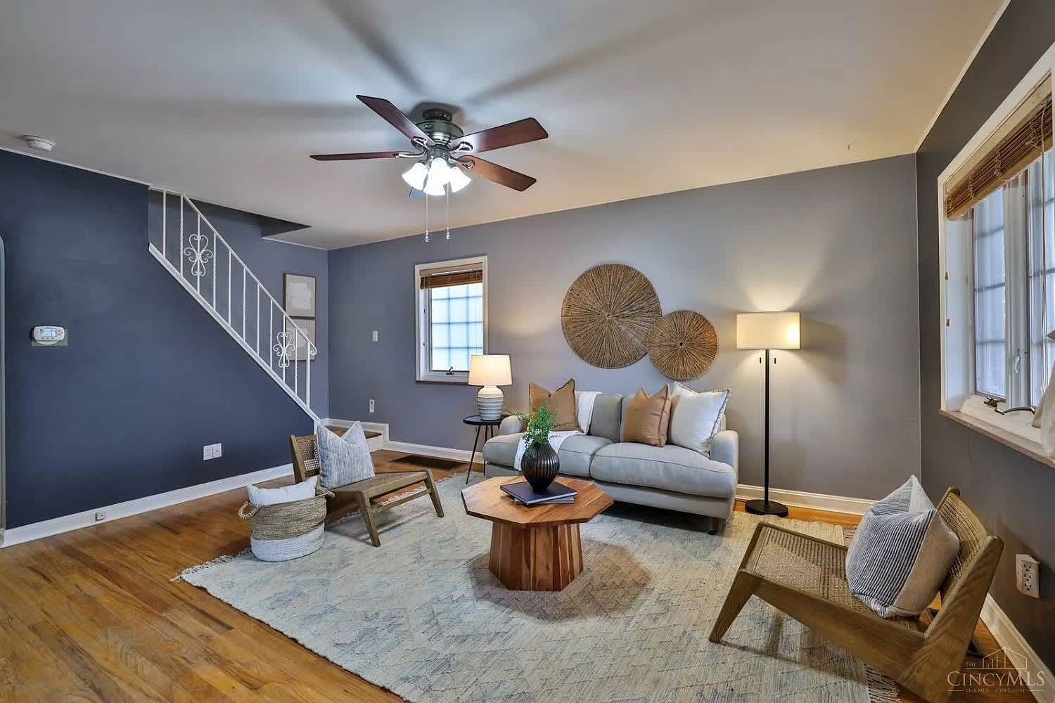 6839 Esther Lane – photo 4