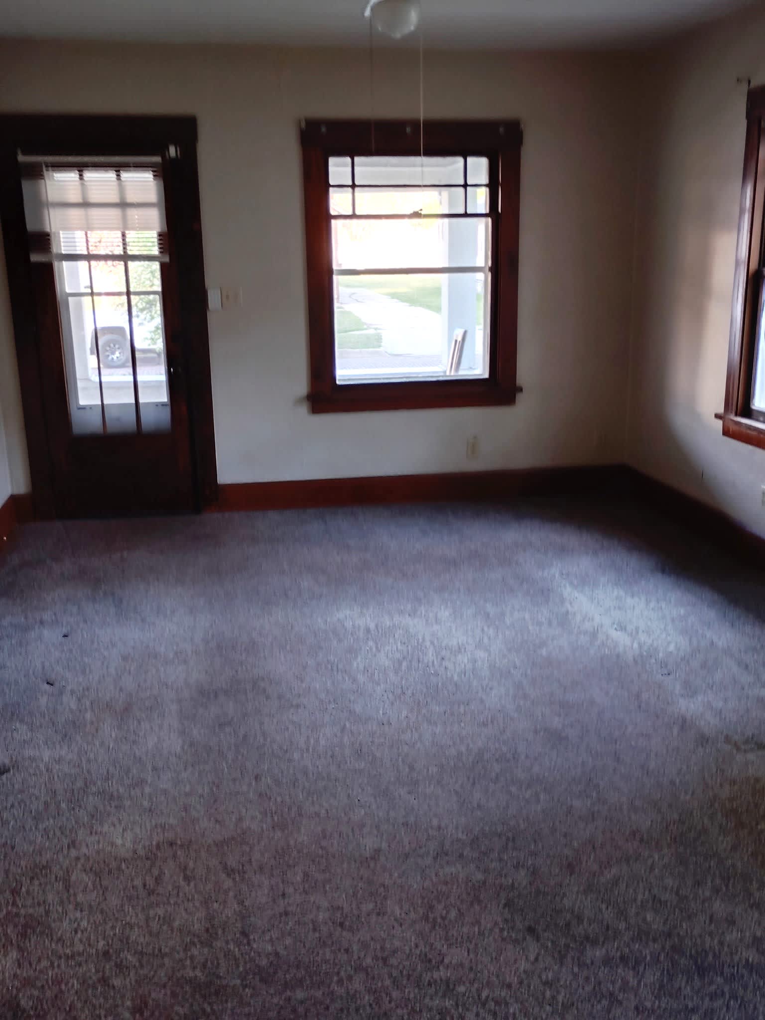 1804 Latham Street – photo 4