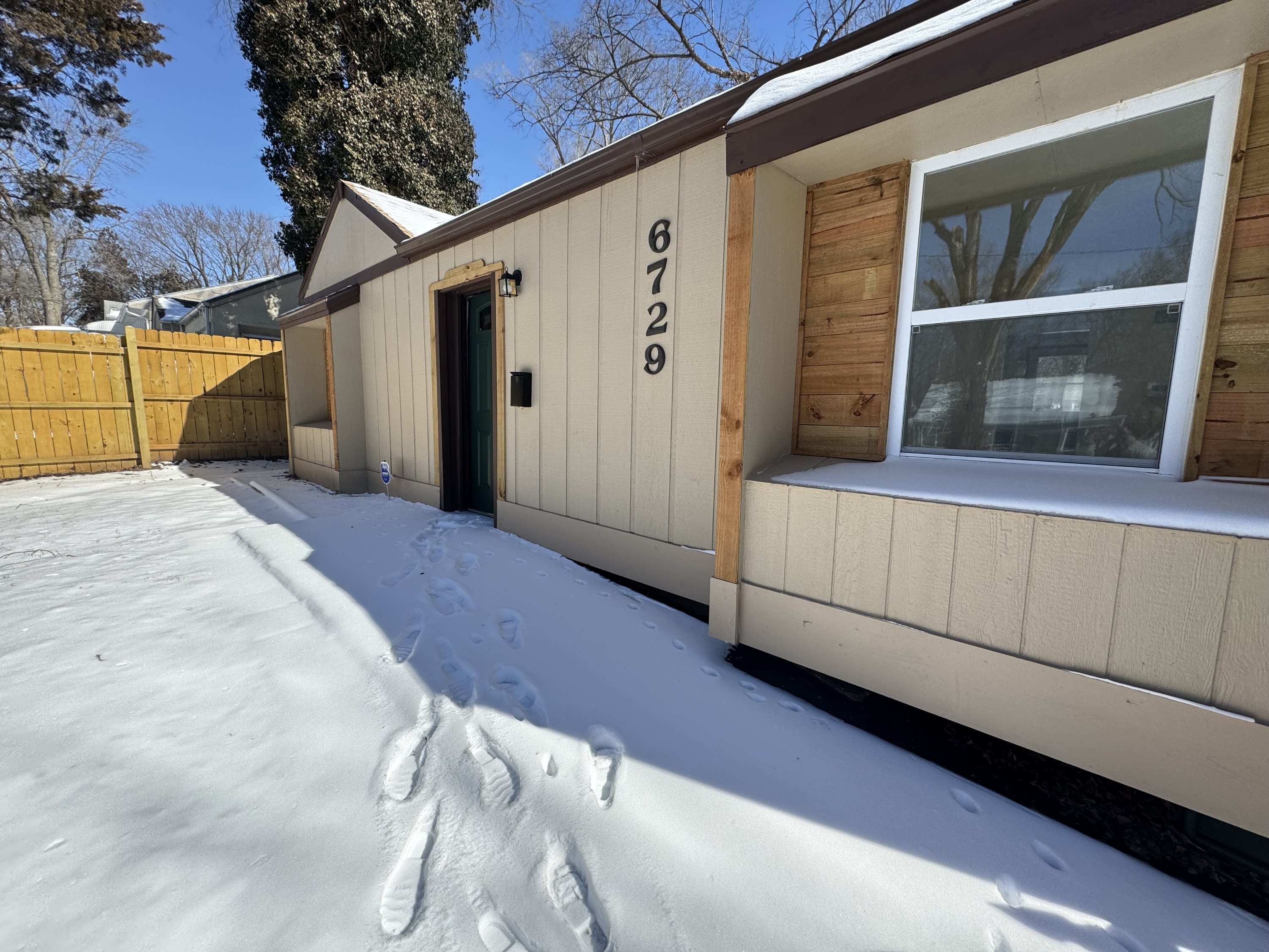 6729 Bellefontaine Avenue – photo 2