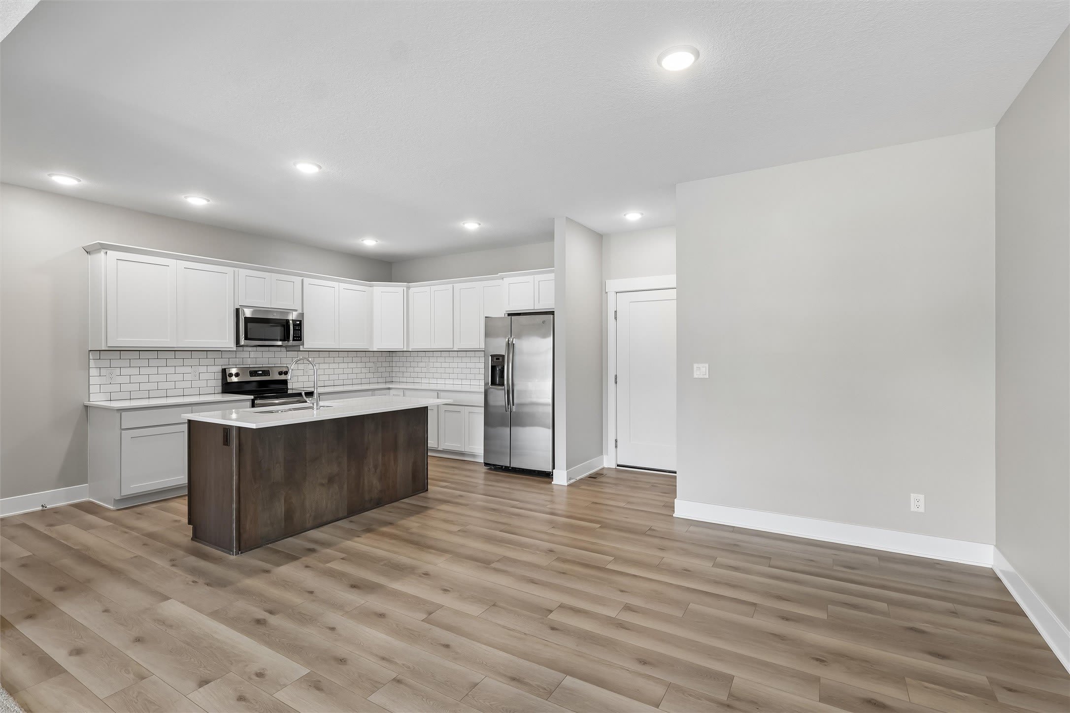 16617 Wilden Drive – photo 5