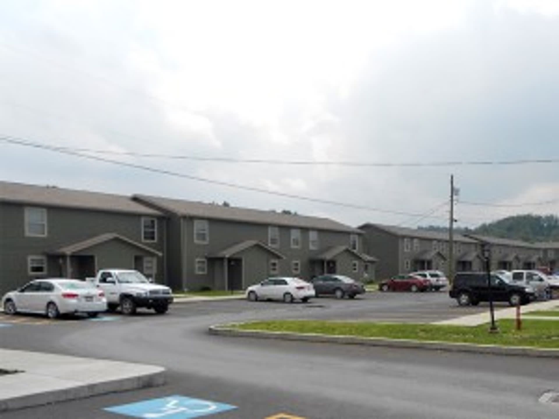 2 BR – photo 1