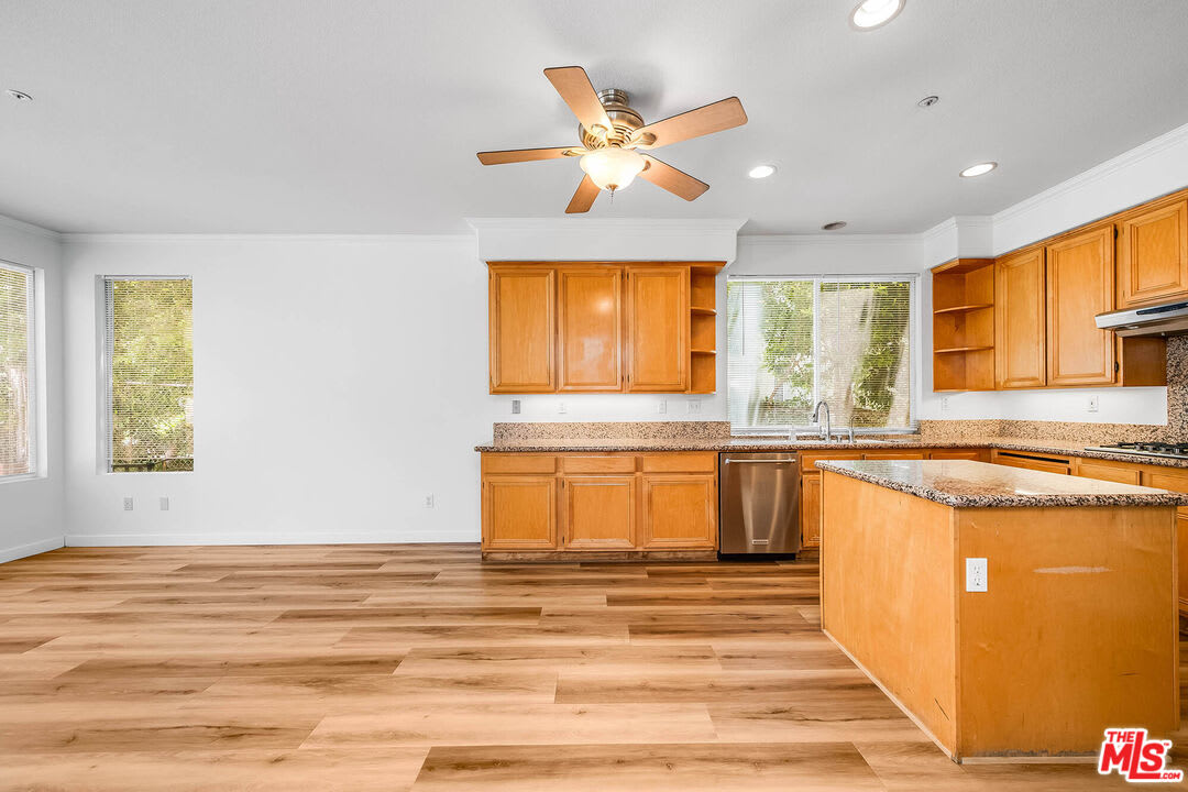 10645 Chiquita Street – photo 5