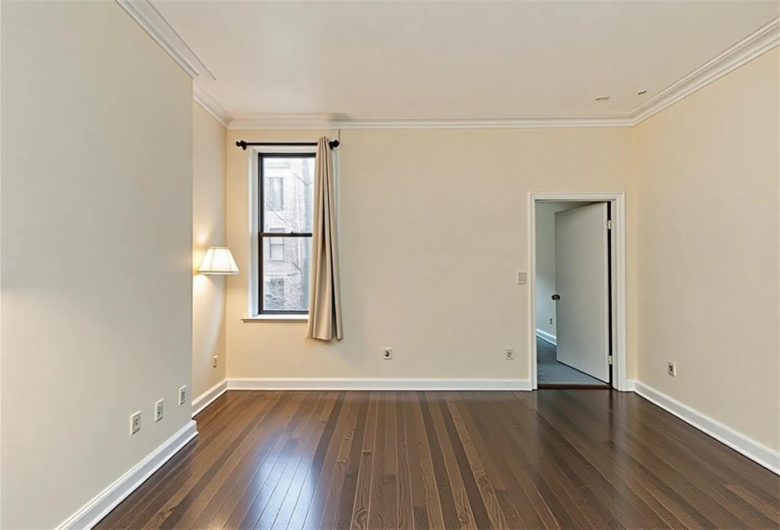 1214 WASHINGTON ST – photo 4